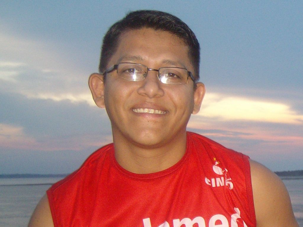 Professor Coordenador de Artes Cênicas